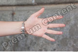 a0021 Young girl hand reference 0003